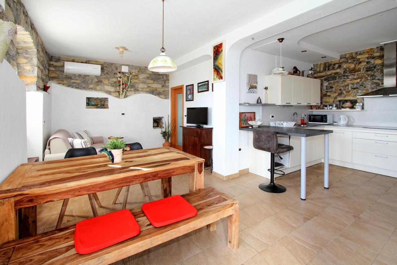 Apartment Dezo Istria Izola Εξωτερικό φωτογραφία