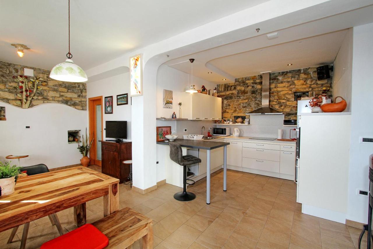 Apartment Dezo Istria Izola Εξωτερικό φωτογραφία